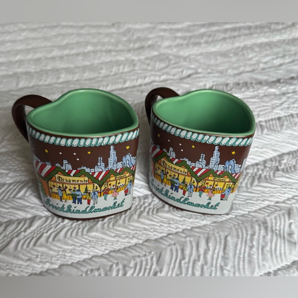 Vintage Christkindlmarket 2018 Chicago Collectible Mug Green Heart Shaped